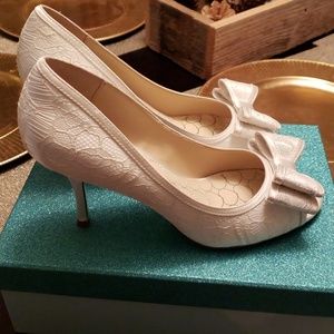 Betsey Johnson ivory lace wedding peep tie pumps